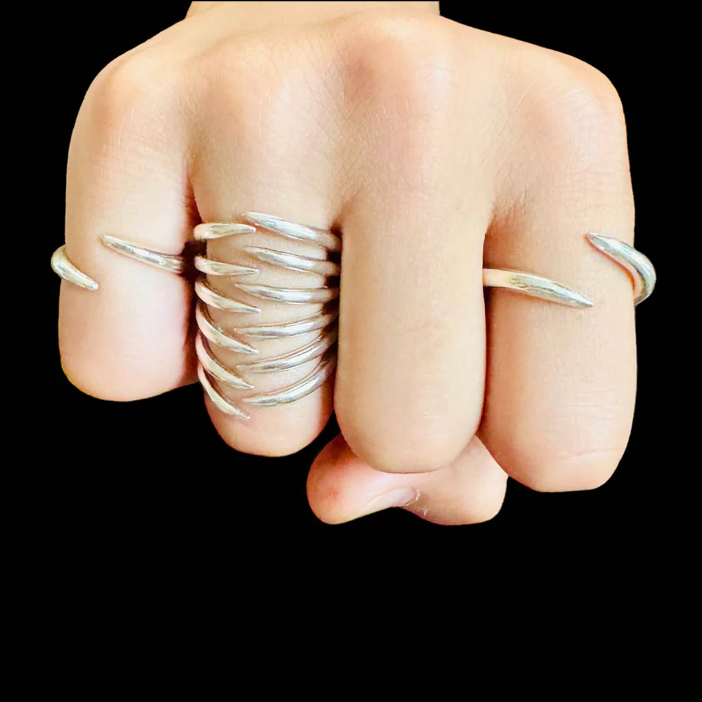 The Hug Statement Ring | Sterling Silver - Image 3