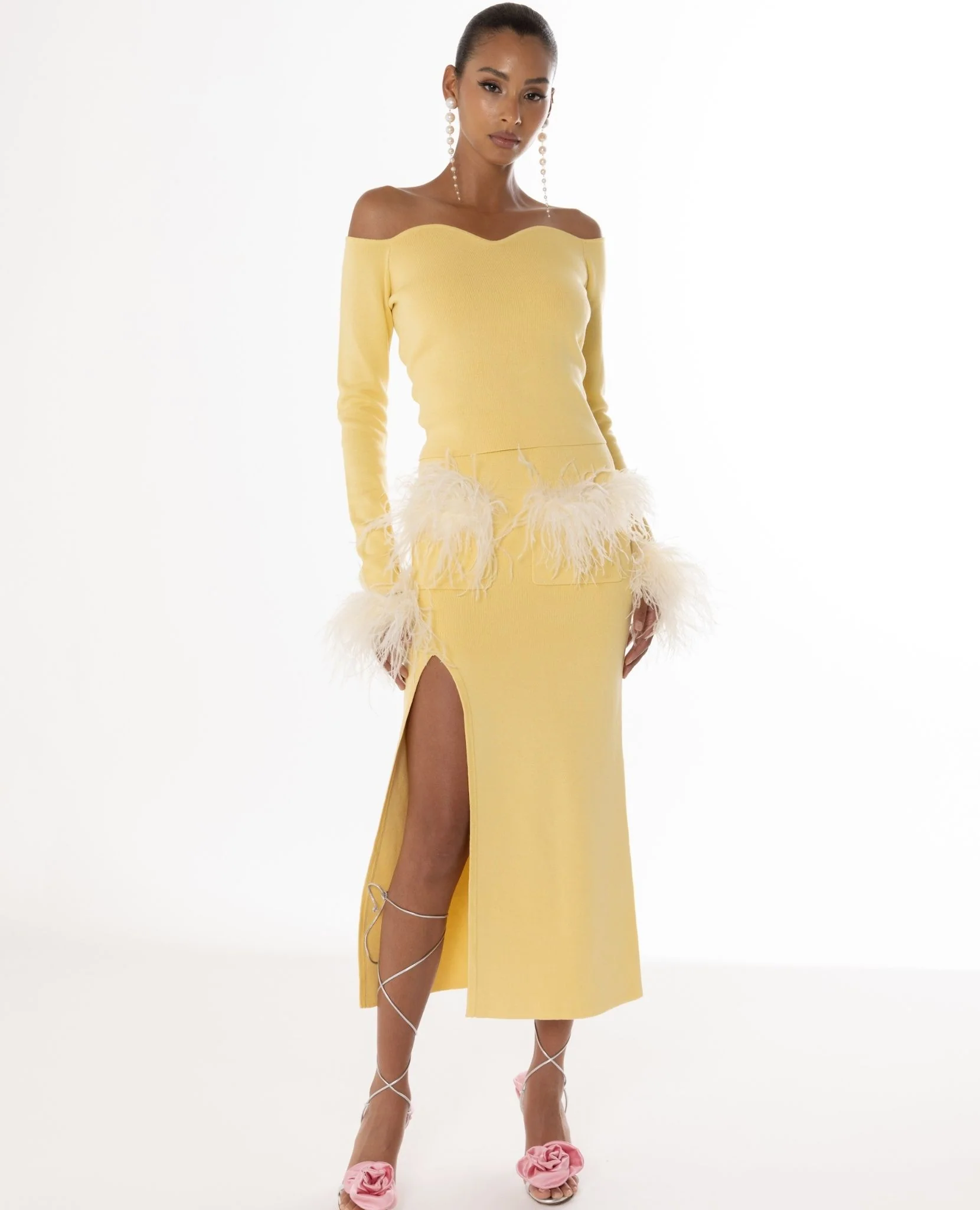 Butter Yellow Vanilla Knit Top With Detachable Feathers Cuffs - Image 5