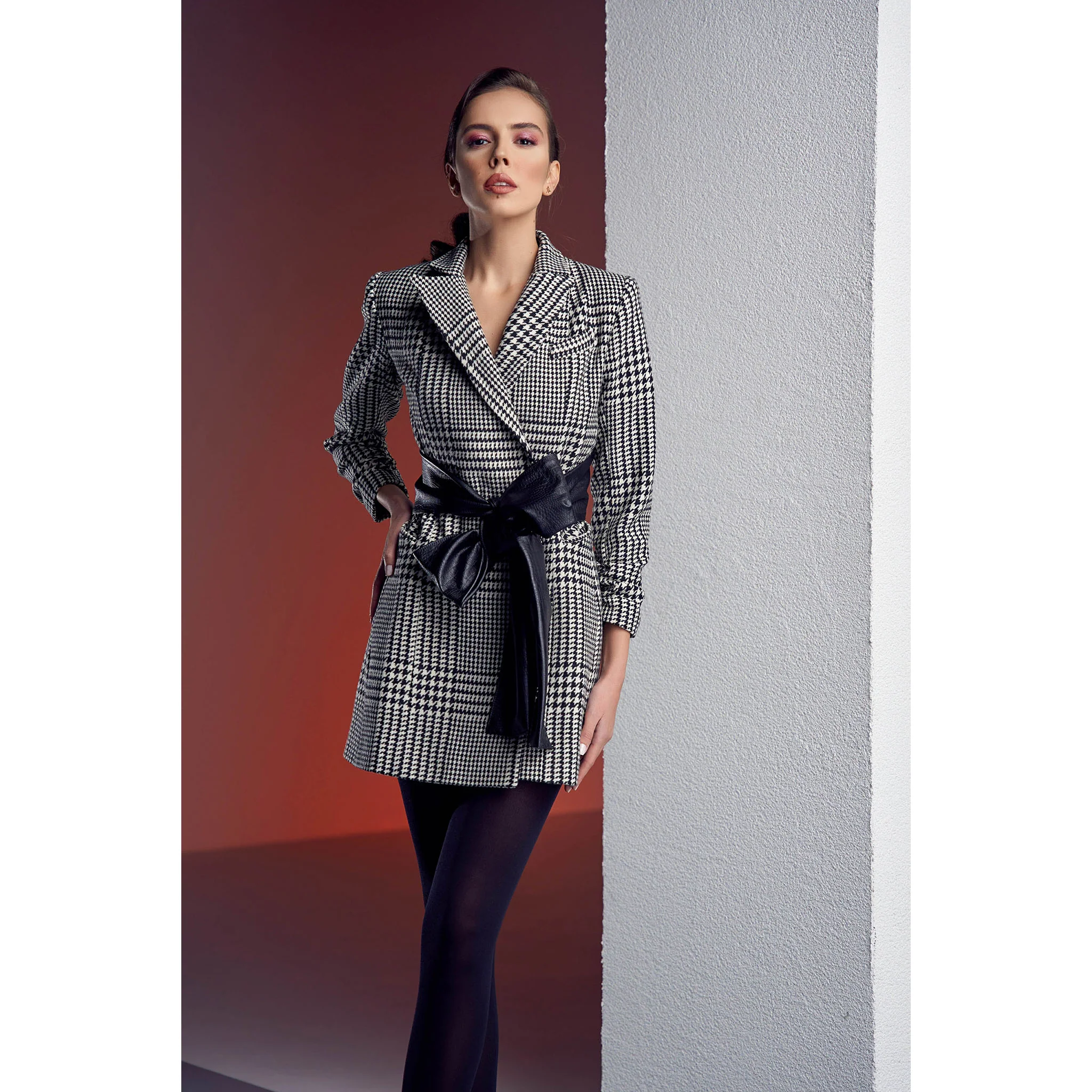 Houndstooth Wool Blazer Dress With Contrast Belt - Image 3