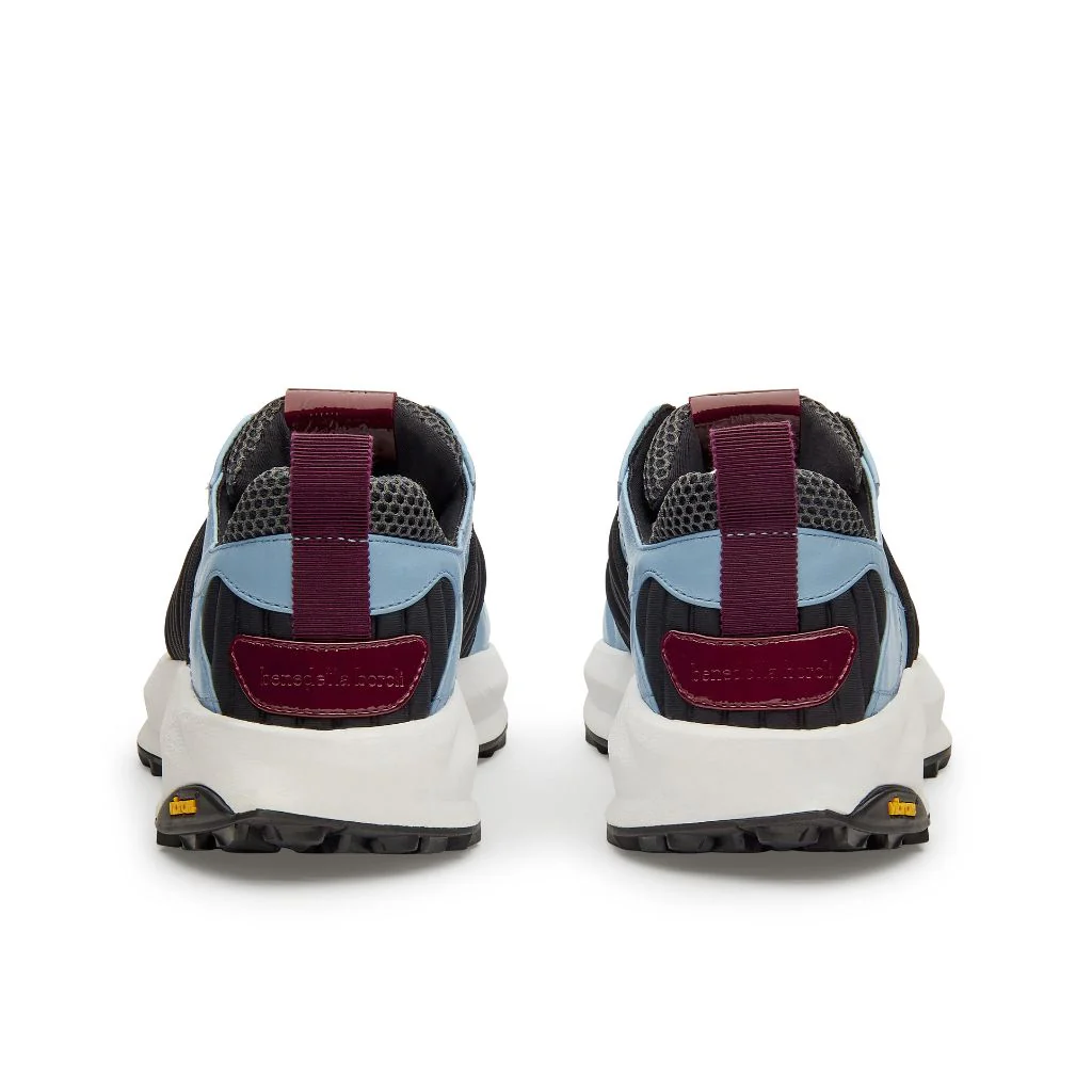 Sneaker Uri Pool - Image 3