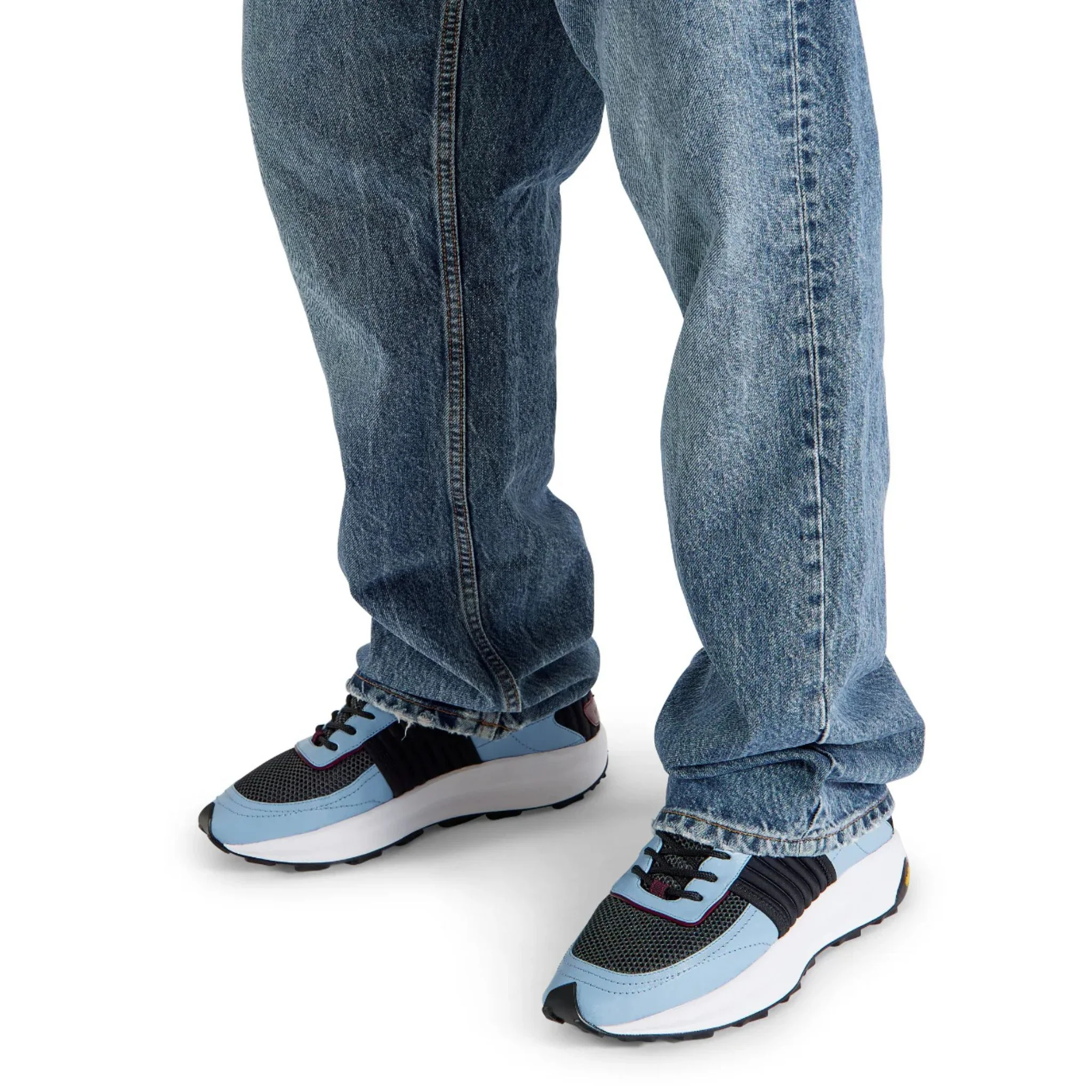 Sneaker Uri Pool - Image 7
