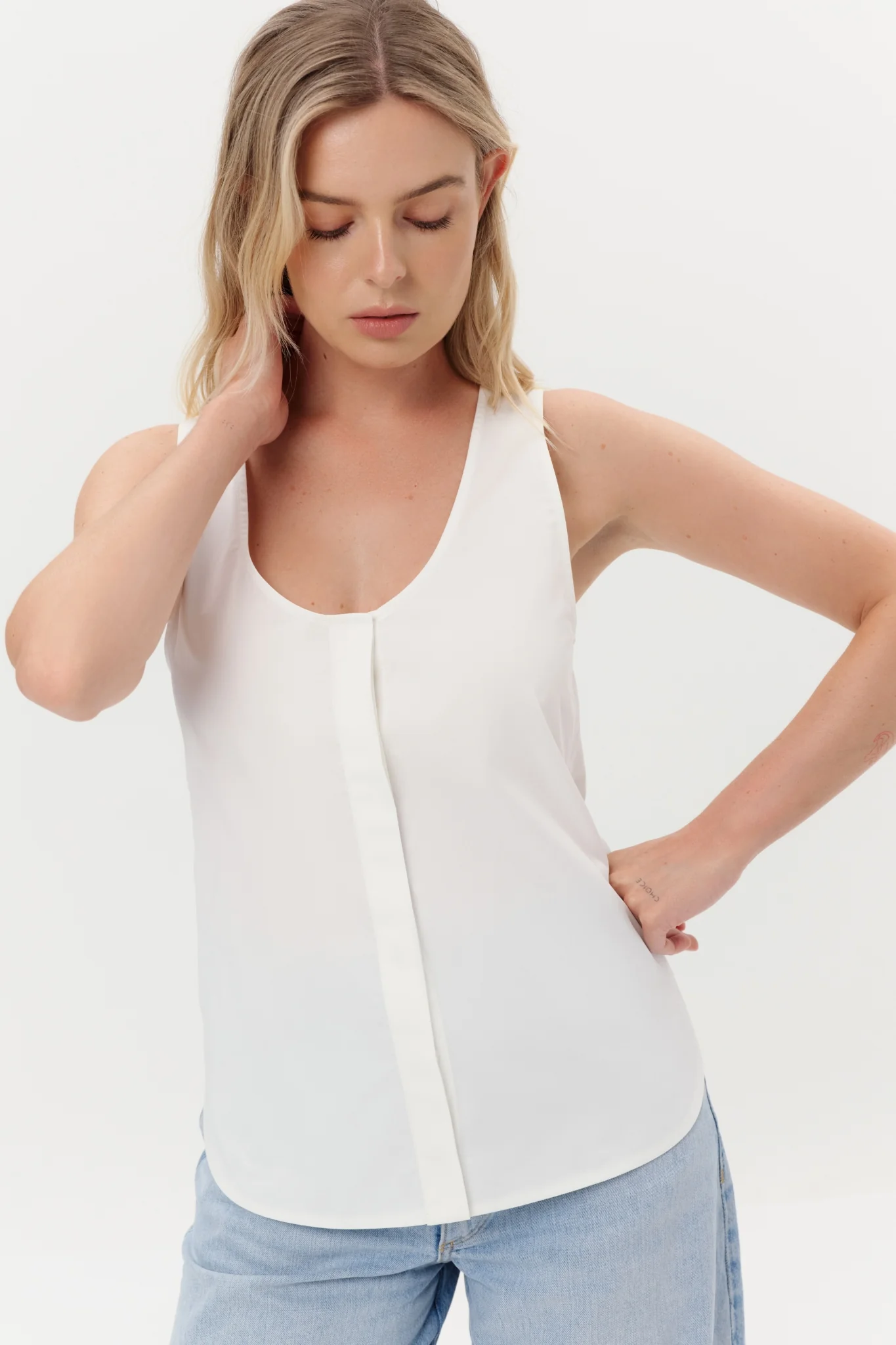 PAPER-CRISP Tank Top in White - Image 3