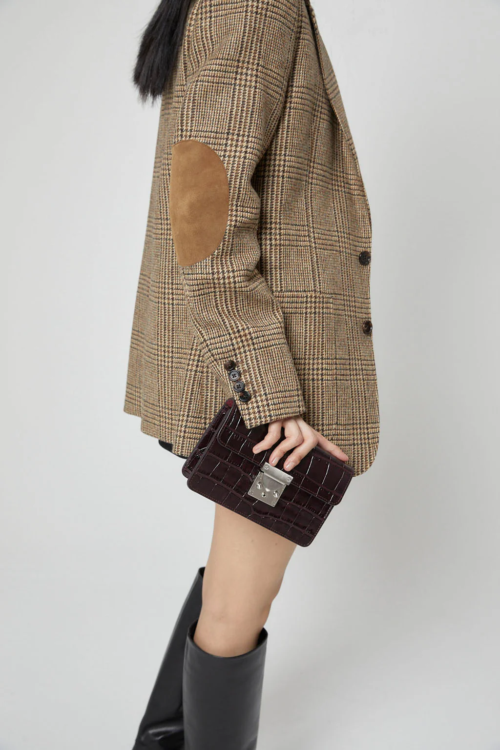 Clutch M Crocodile-Effect Leather Clutch | Burgundy - Image 6