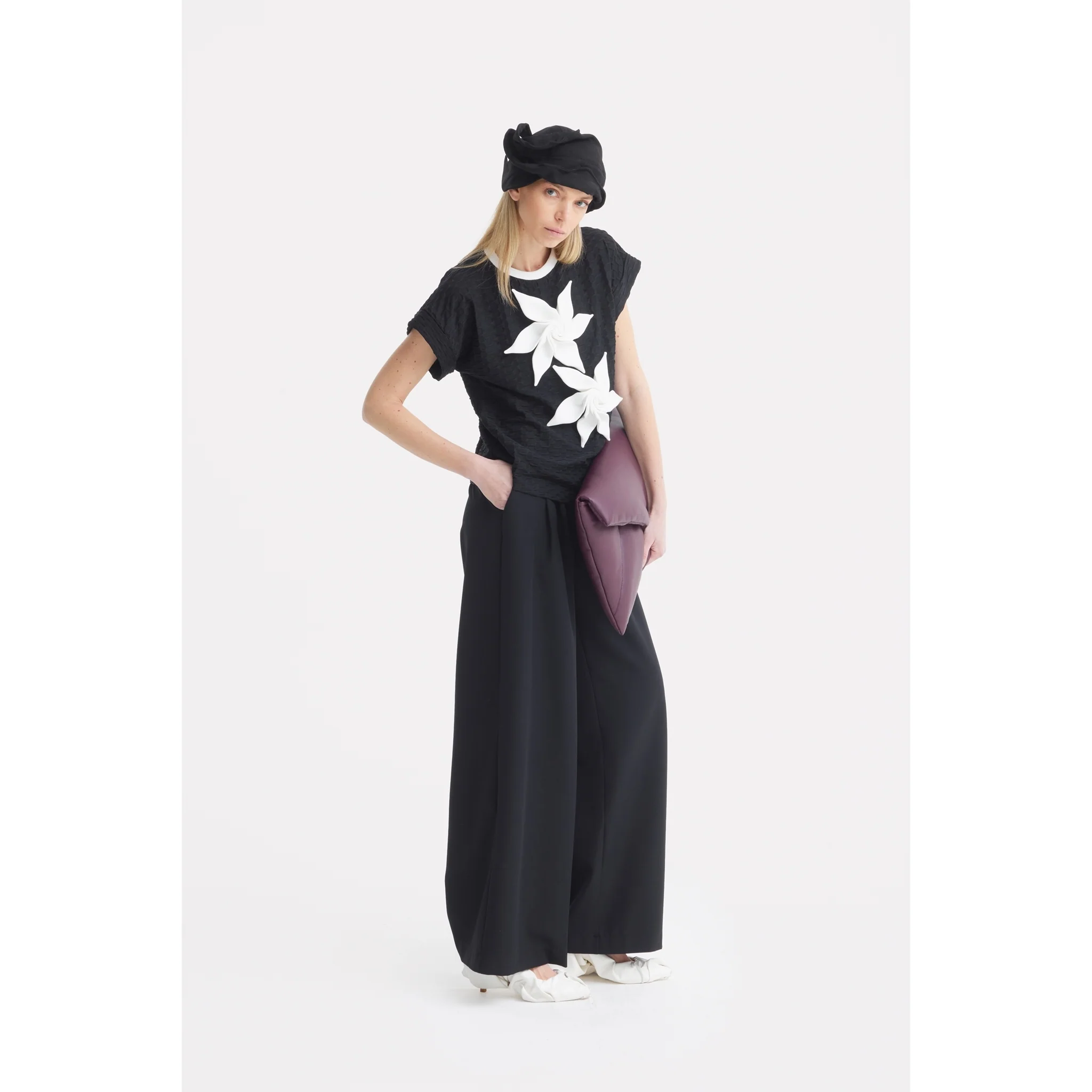 Black Short Sleeve Top With Floral Detail - Image 4