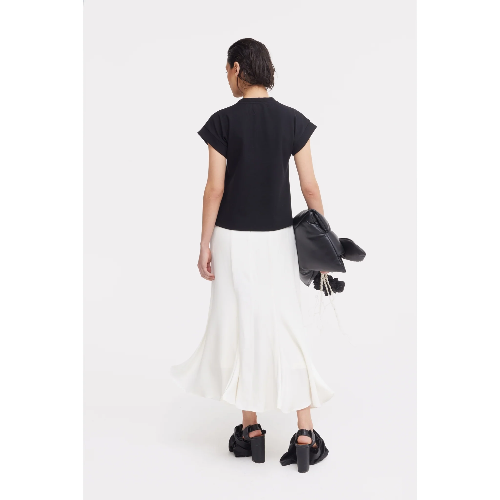 Crew-Neck Jersey T-Shirt With Flower - Black - Image 11