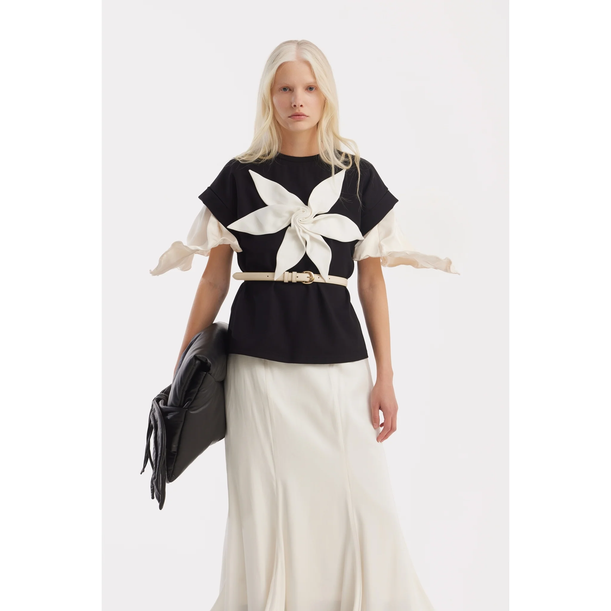 Crew-Neck Jersey T-Shirt With Flower - Black - Image 3