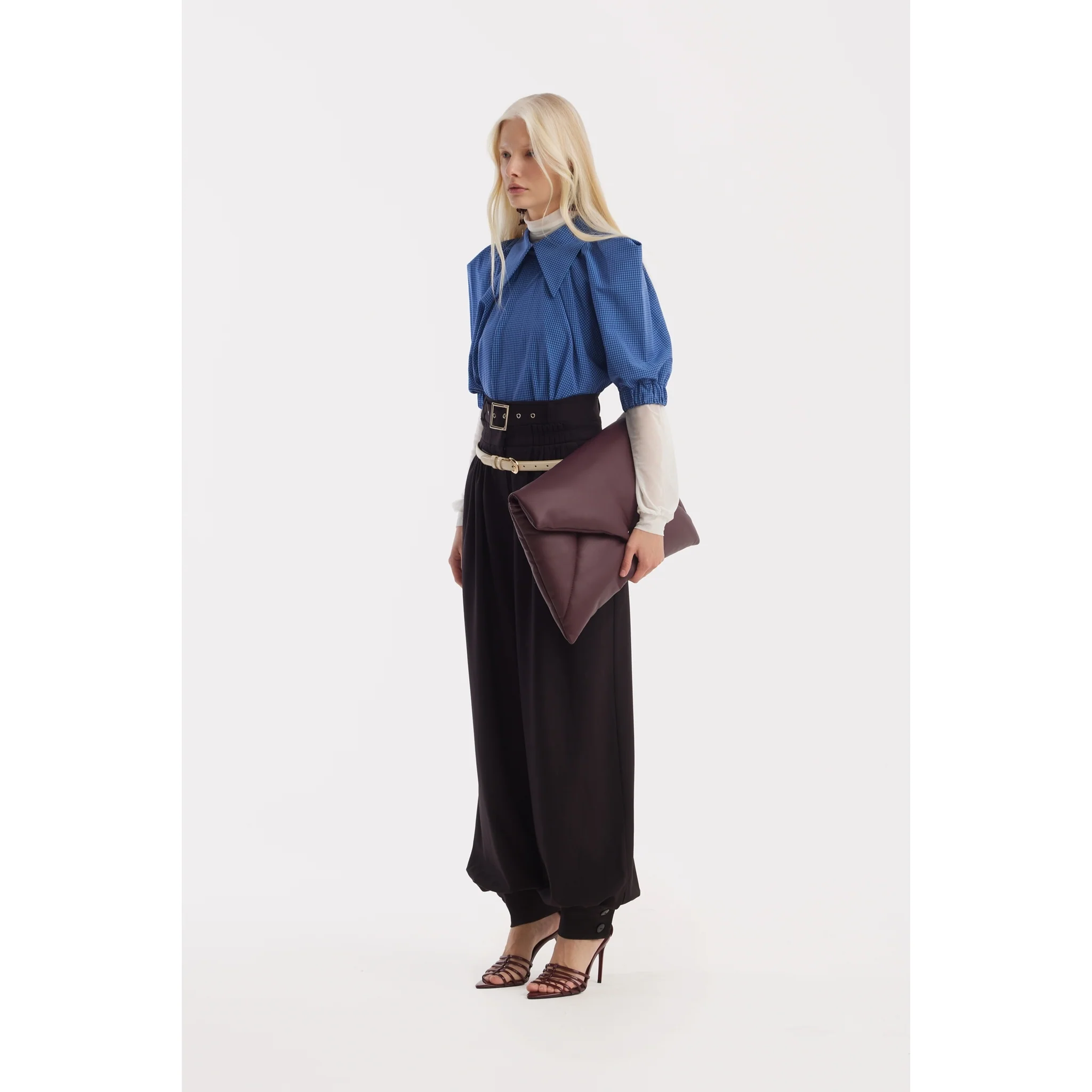Belted High-Waist Balloon-Leg Pants - Black - Image 4