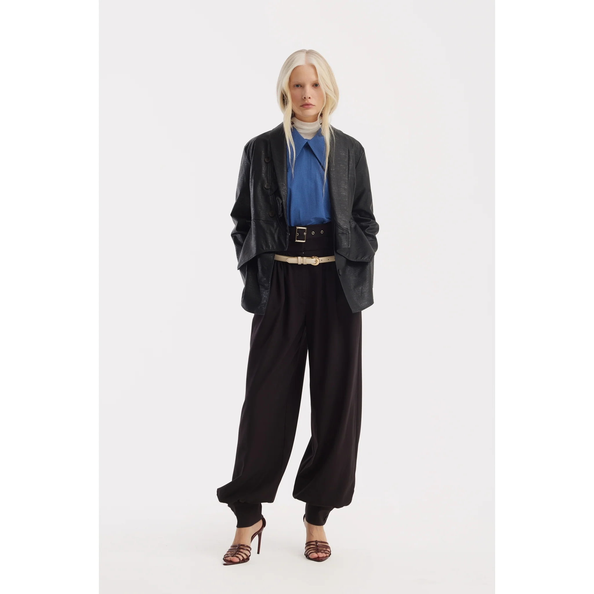 Belted High-Waist Balloon-Leg Pants - Black - Image 7