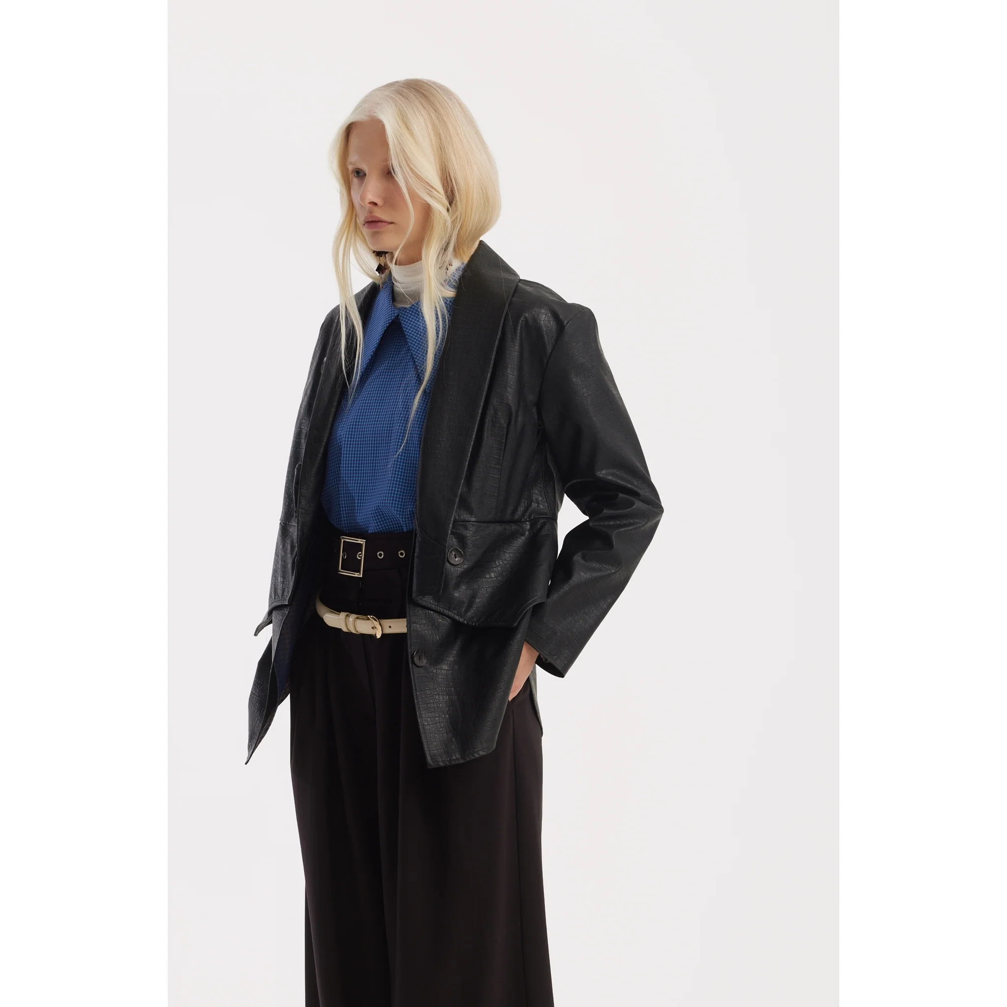 Belted High-Waist Balloon-Leg Pants - Black - Image 9