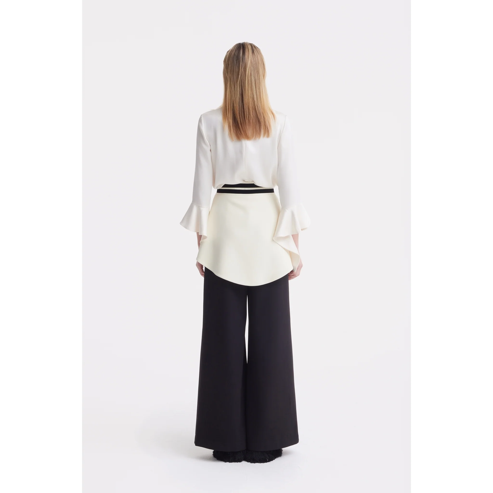 Statement Waist Wide-Leg Trousers - Black - Image 18