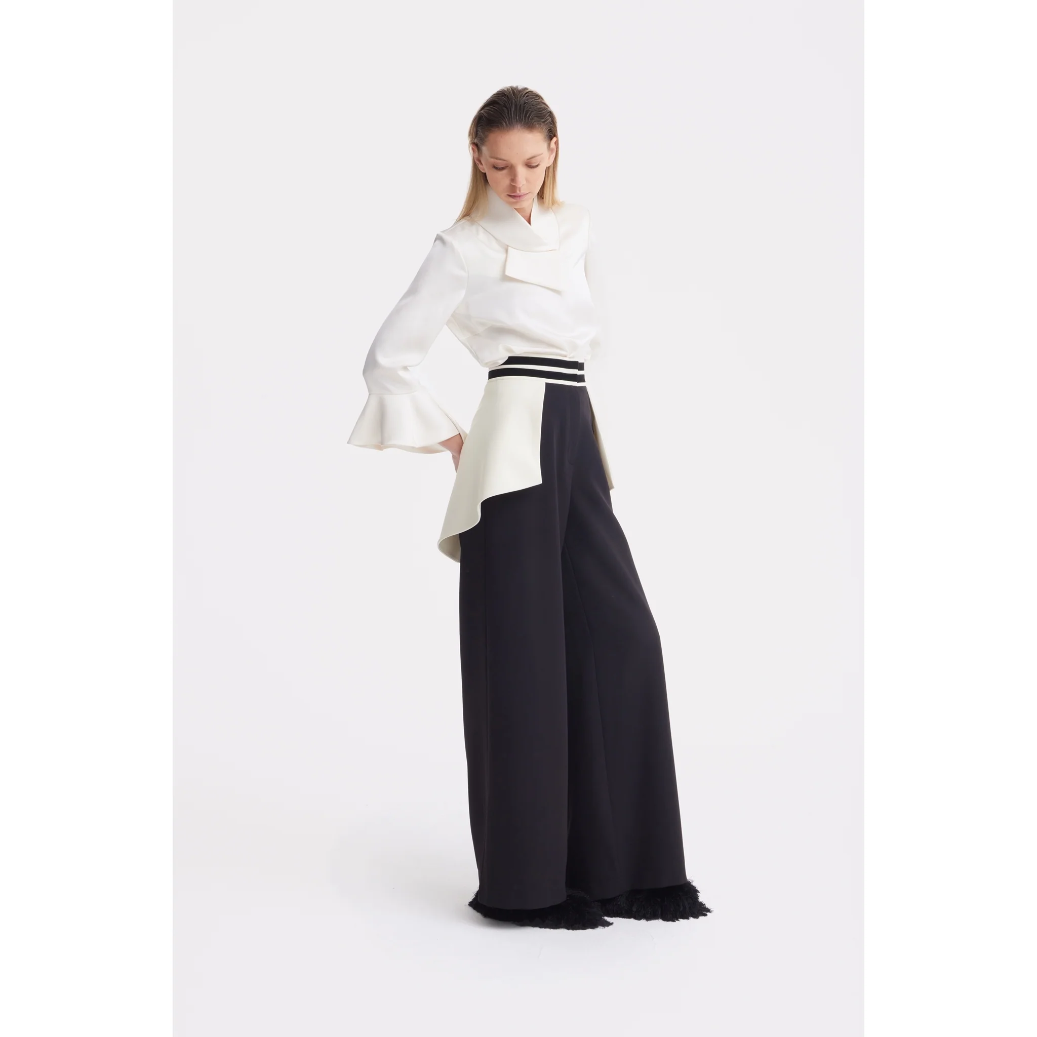 Statement Waist Wide-Leg Trousers - Black - Image 7