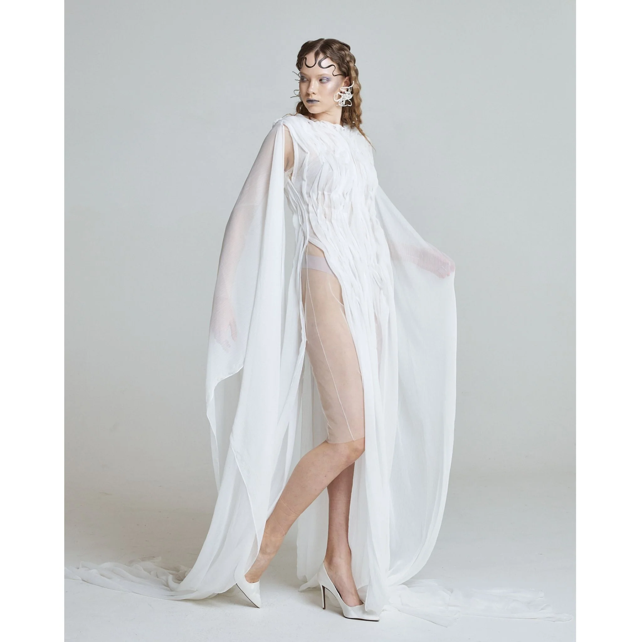 Wave Sculpture Gown in White - Image 3