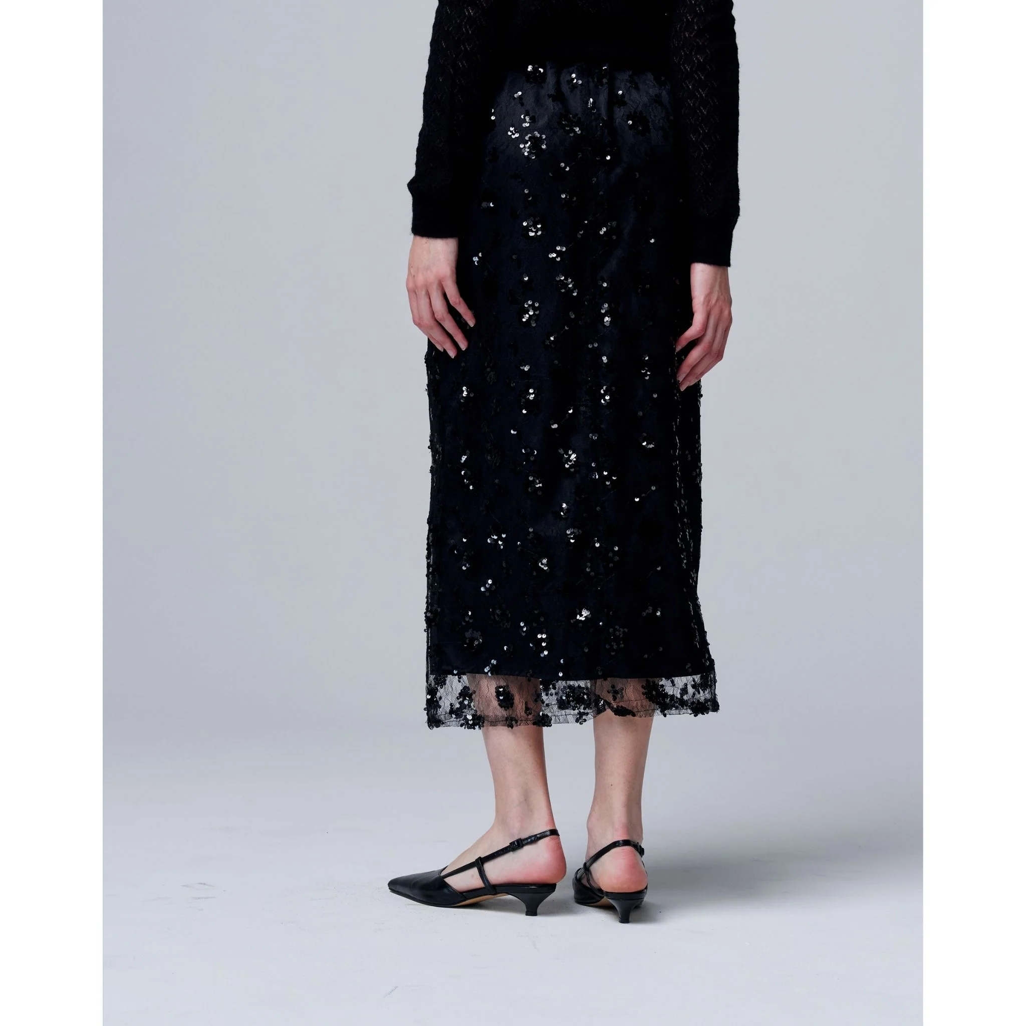 Sequin Beaded Skirt with Floral Detailing - Image 11