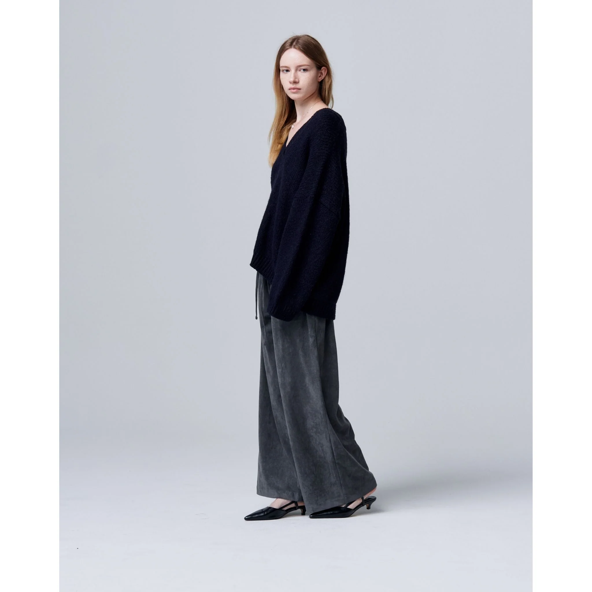 Velour Suede Pants with Elastic Waistband - Image 7