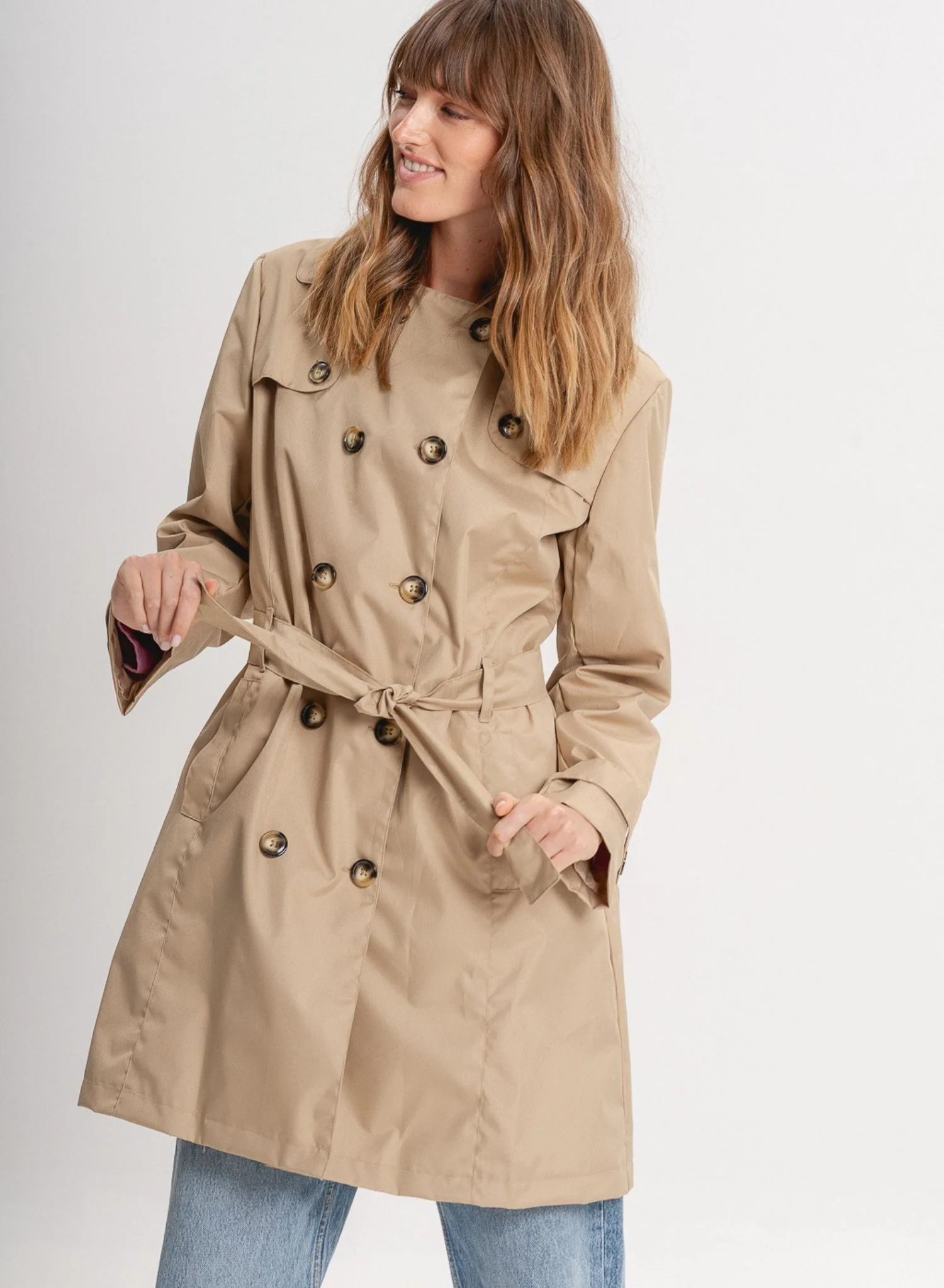 Beige Manhattan Trench Coat - Image 8