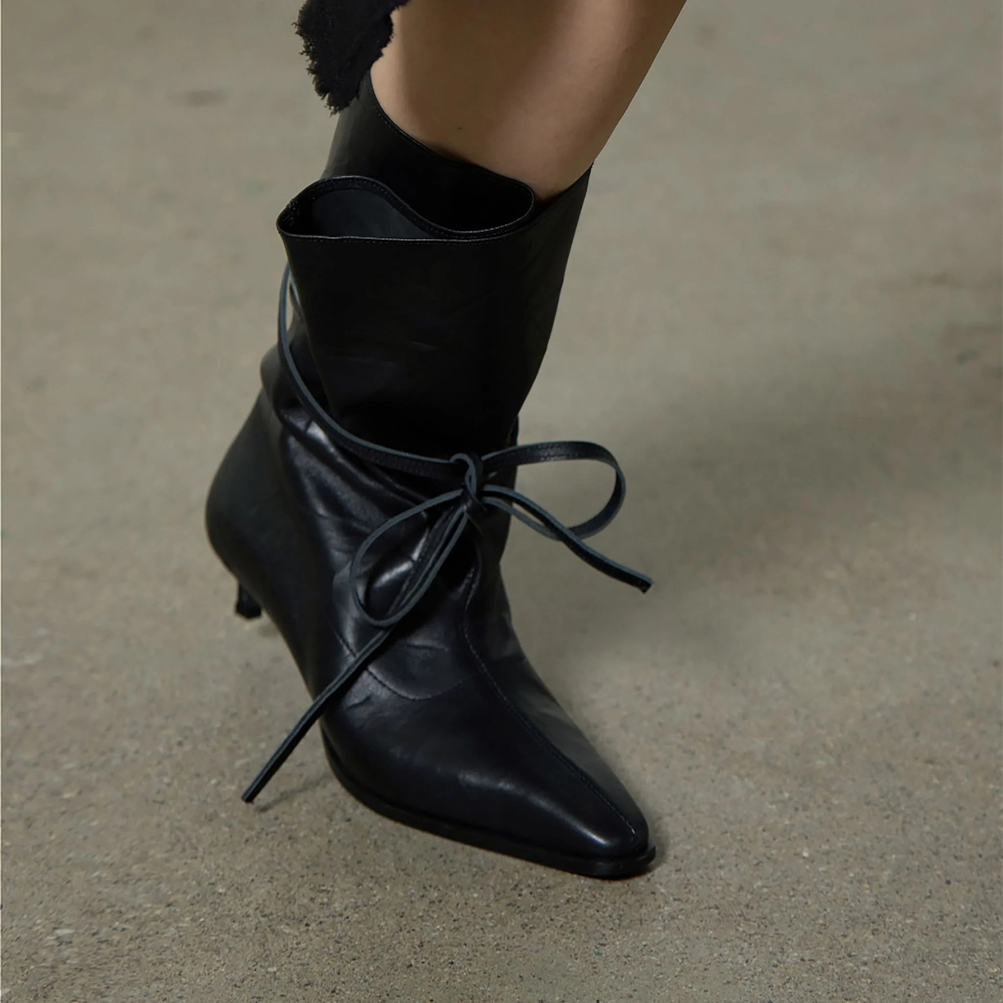 Black Folded-Top Leather Ankle
Boots with Wraparound Tie - Image 7
