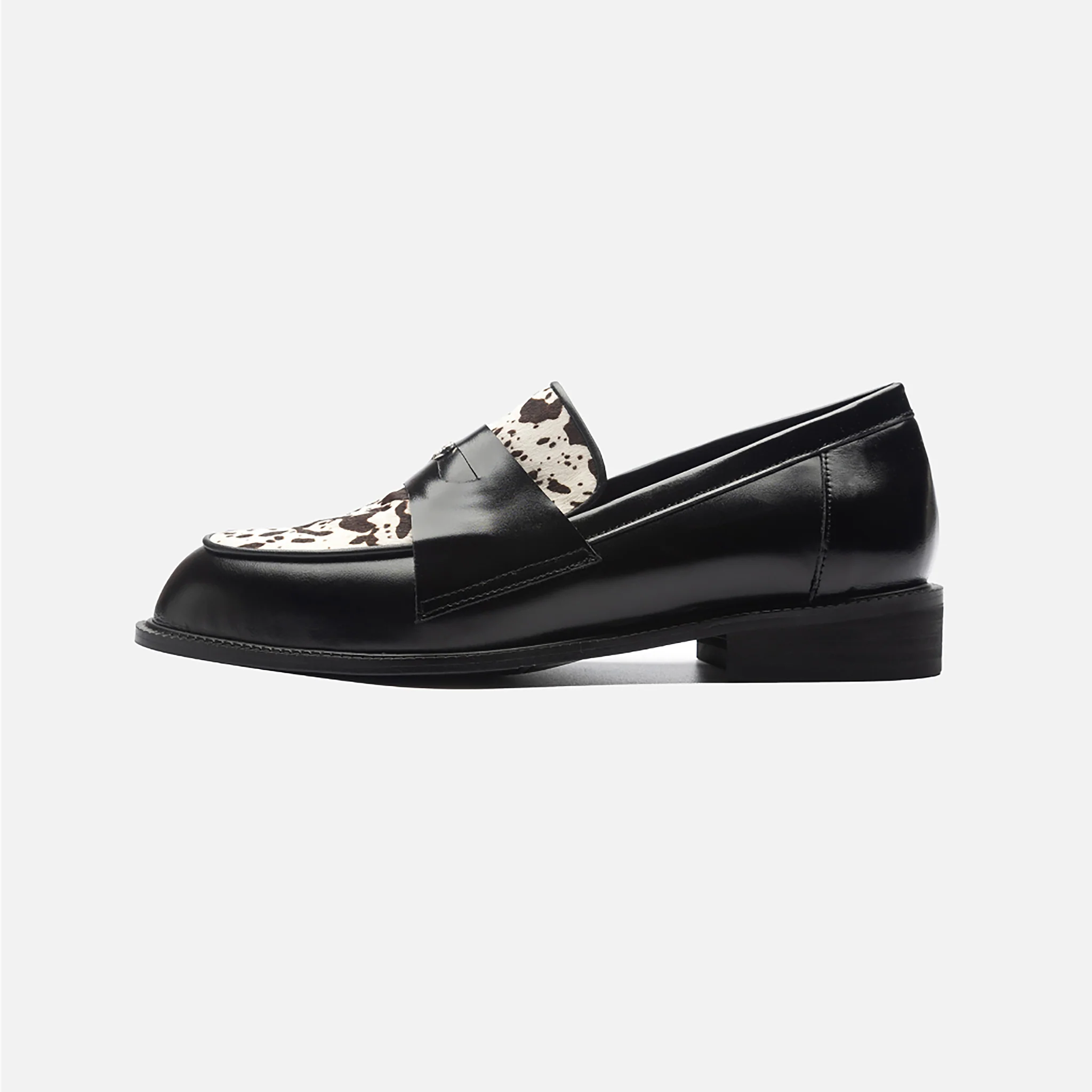 Black Leather Loafers with 
Cowhide Print Vamp - Image 5